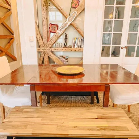 Apartment Charming 5 Bedroom In Traditional Lisbon