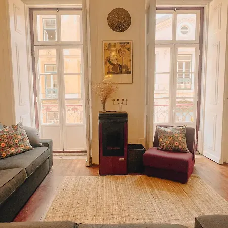 Charming 5 Bedroom In Traditional