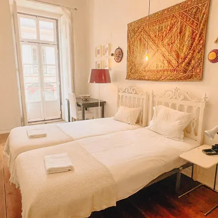 Charming 5 Bedroom In Traditional