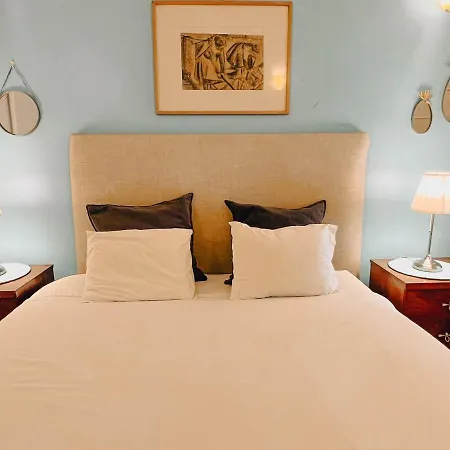 Apartamento Charming 5 Bedroom In Traditional *