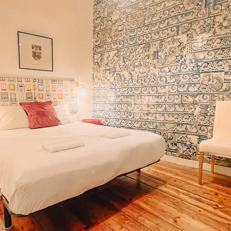 Apartamento Charming 5 Bedroom In Traditional Lisboa